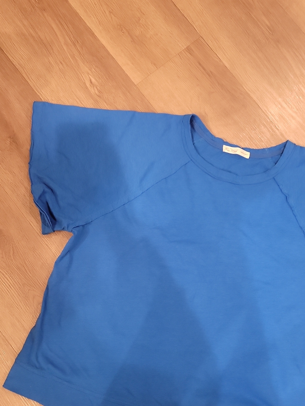 Overaized Rae Mode Medium Womens Top - Picture 2 of 5